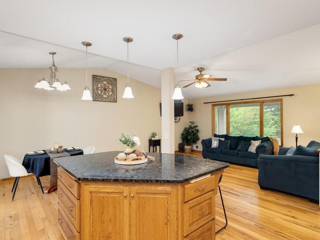 1120 227th Avenue NW Oak Grove MN 55005 7062715 image18