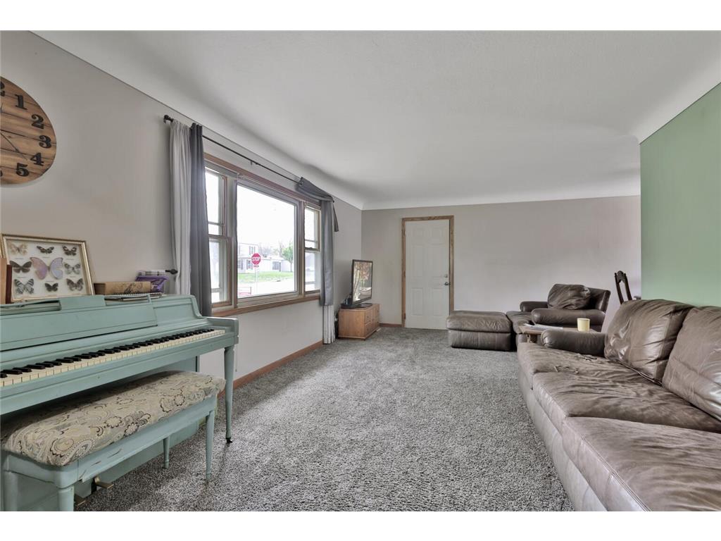 1120 Ashland Street Hastings MN 55033 7055922 image13
