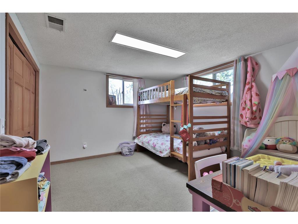 1120 Ashland Street Hastings MN 55033 7055922 image38