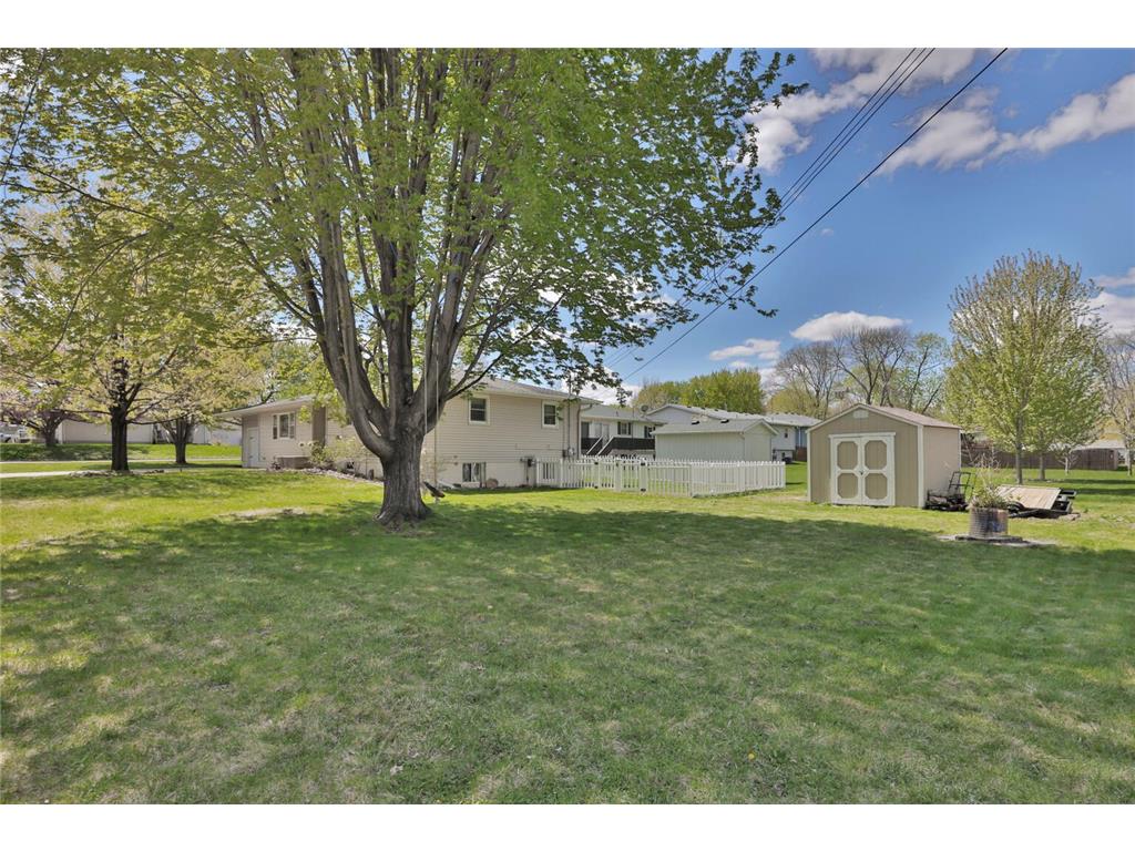 1120 Ashland Street Hastings MN 55033 7055922 image4
