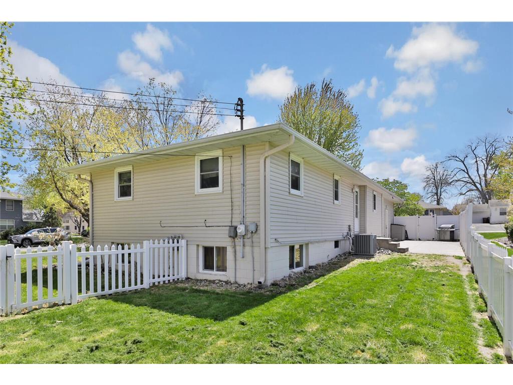 1120 Ashland Street Hastings MN 55033 7055922 image7
