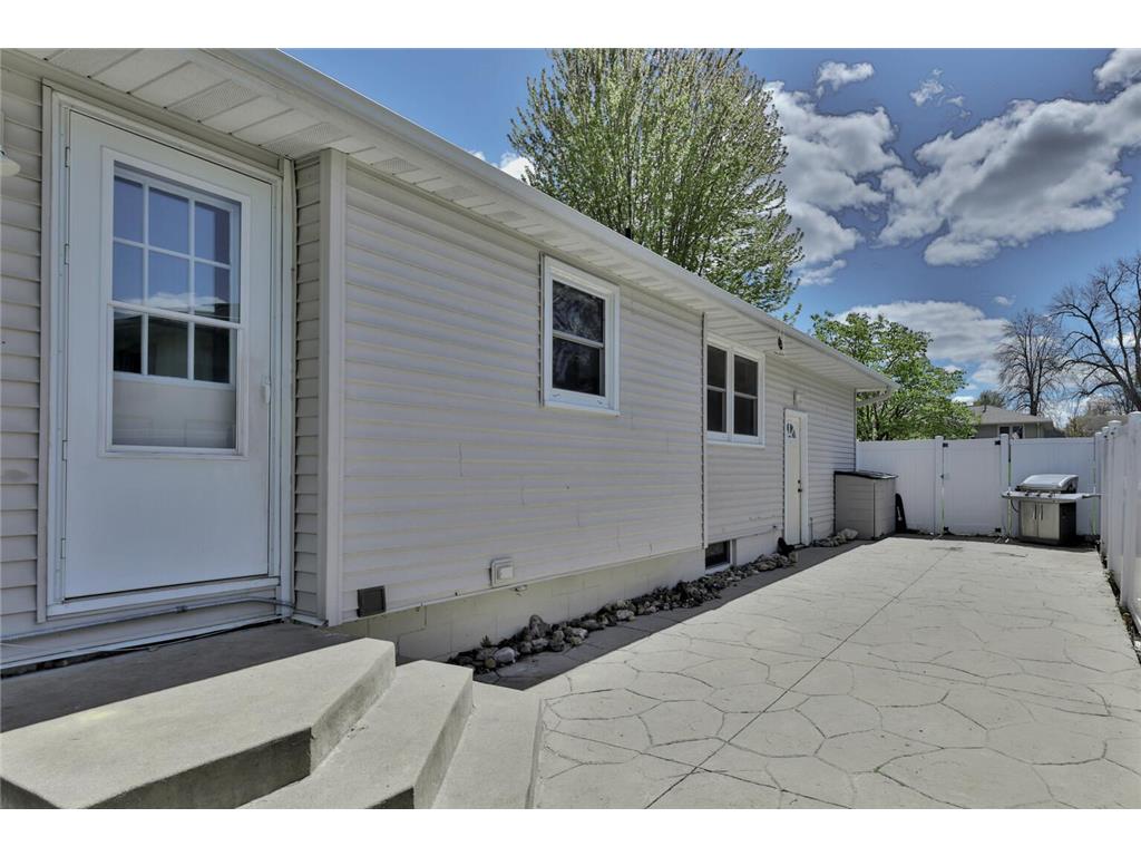 1120 Ashland Street Hastings MN 55033 7055922 image9
