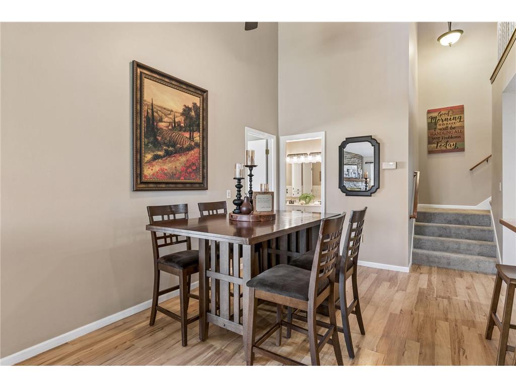 1120 Aston Place Burnsville MN 55337 7013804 image8