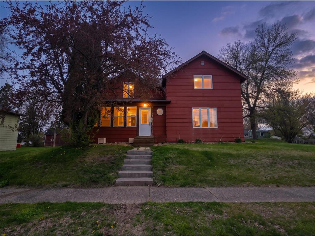 1120 Foster Street Cumberland WI 54829 7068177 image1