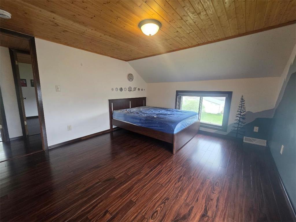 1120 Foster Street Cumberland WI 54829 7068177 image18