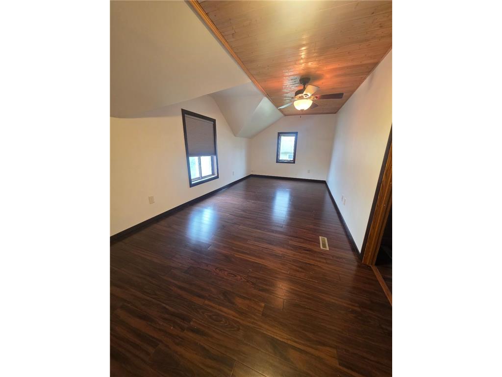 1120 Foster Street Cumberland WI 54829 7068177 image22