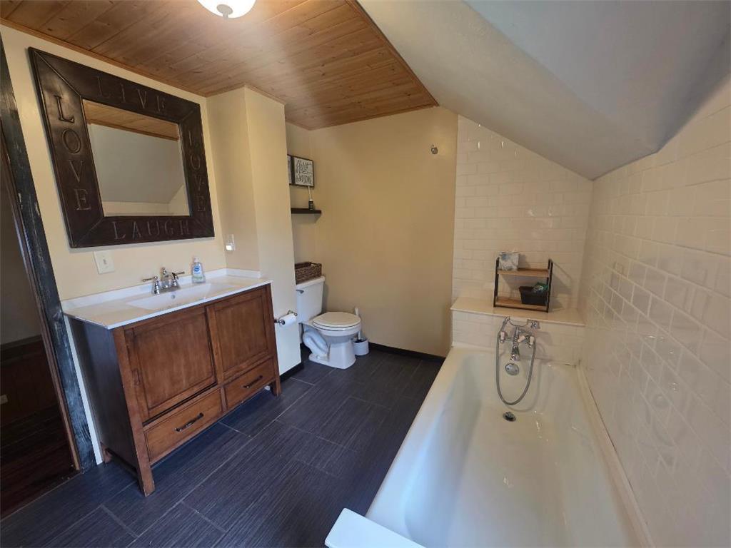 1120 Foster Street Cumberland WI 54829 7068177 image24