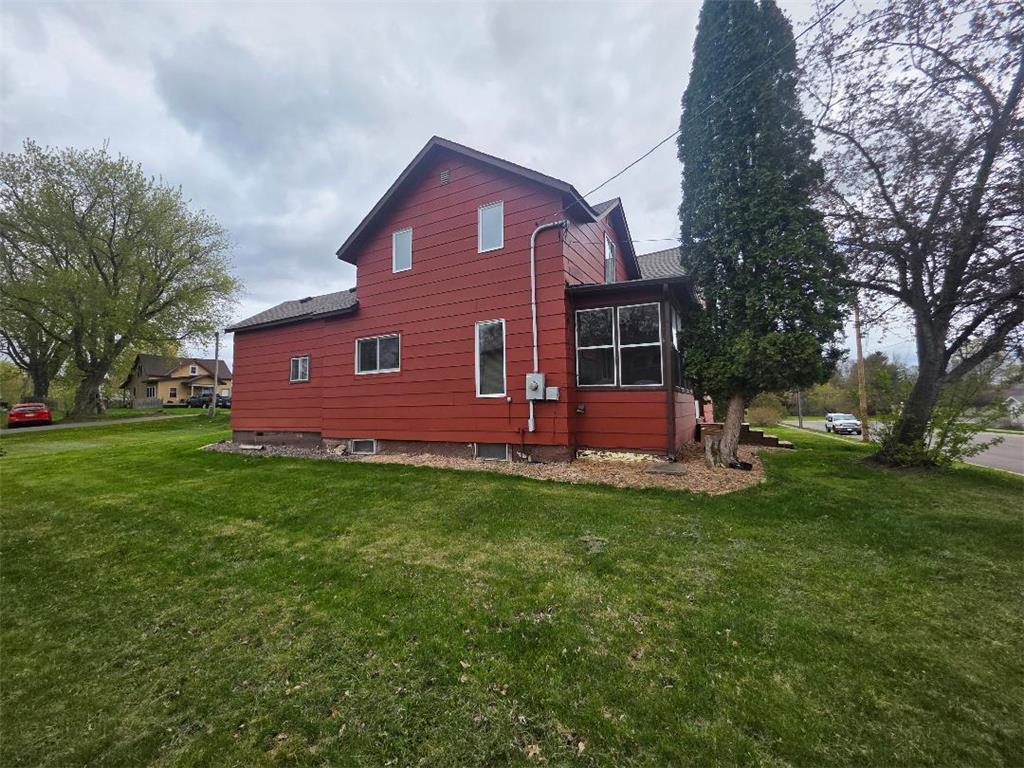 1120 Foster Street Cumberland WI 54829 7068177 image3