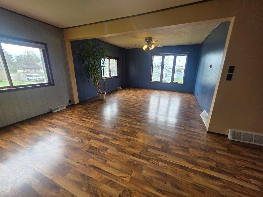 1120 Foster Street Cumberland WI 54829 7068177 image9
