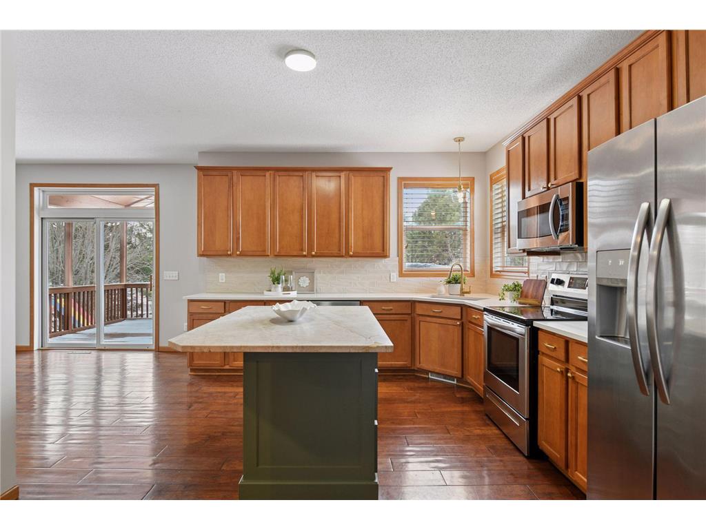 1120 Grove Circle Victoria MN 55386 7018307 image12