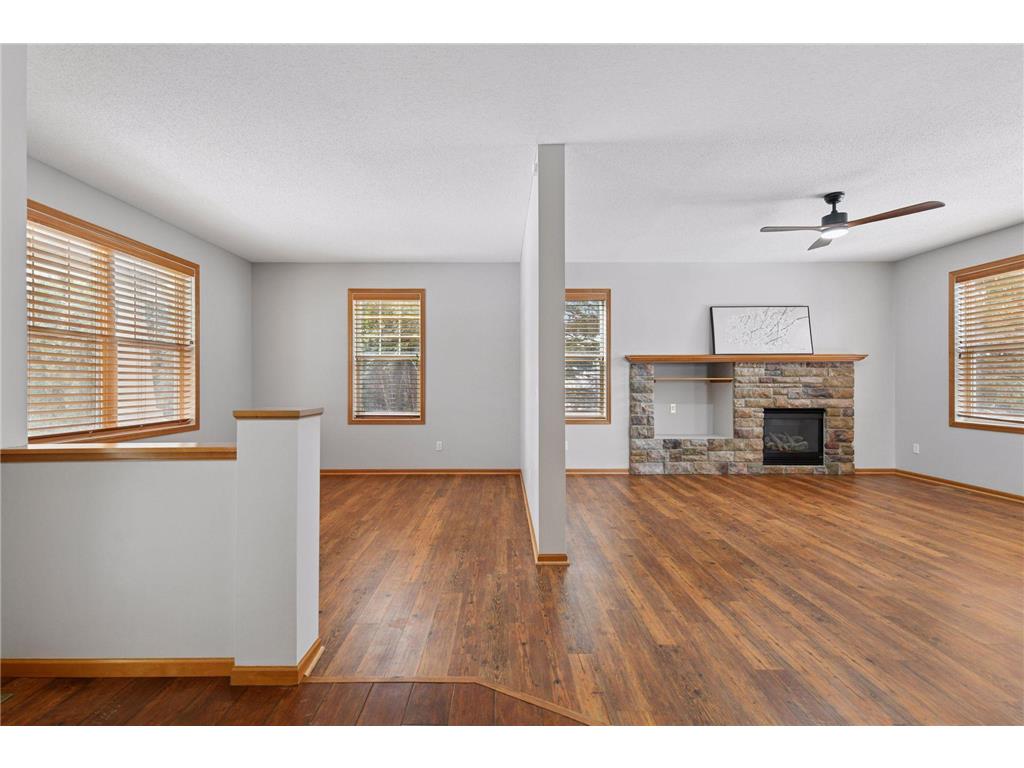 1120 Grove Circle Victoria MN 55386 7018307 image8