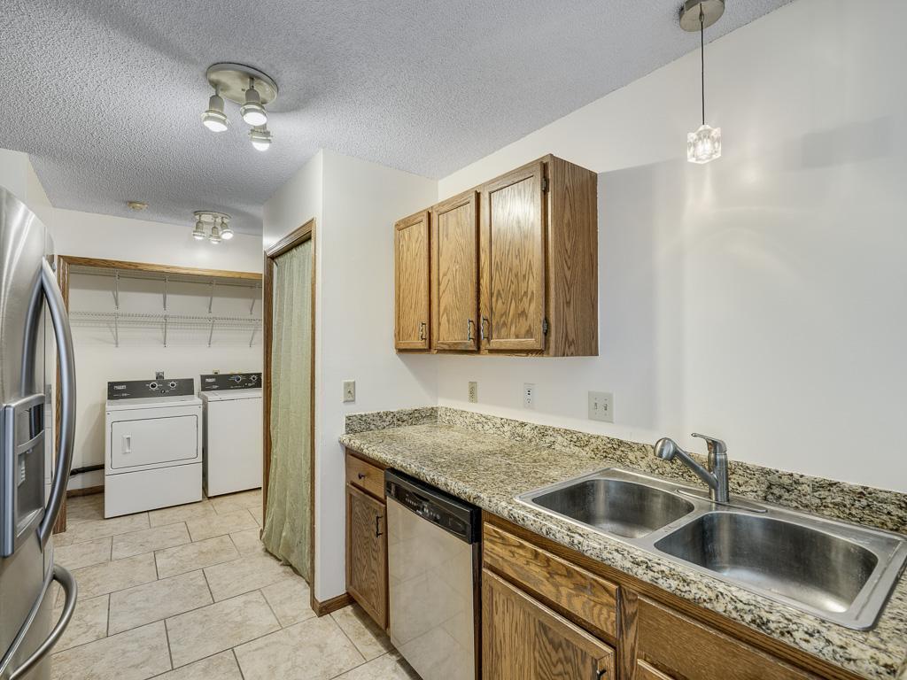 1120 Pecks Woods Drive New Brighton MN 55112 7037685 image7