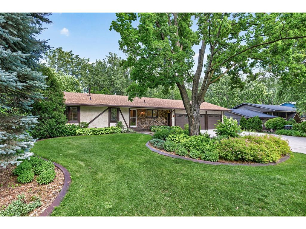 1120 Rockstone Lane New Brighton MN 55112 - Rice Creek 7068292 image3