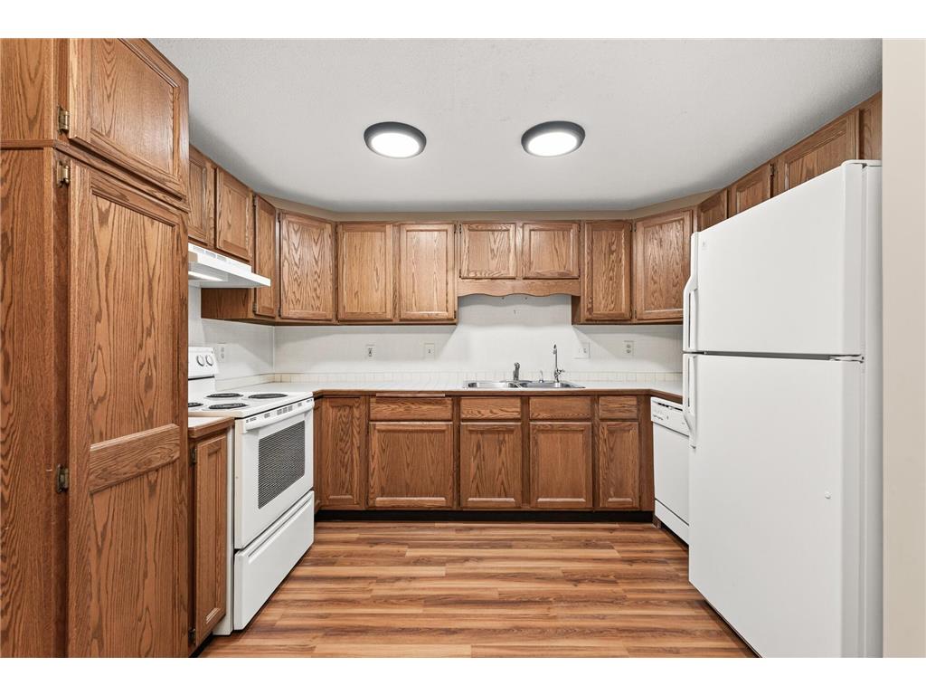 1120 Rockstone Lane New Brighton MN 55112 - Rice Creek 7068292 image52