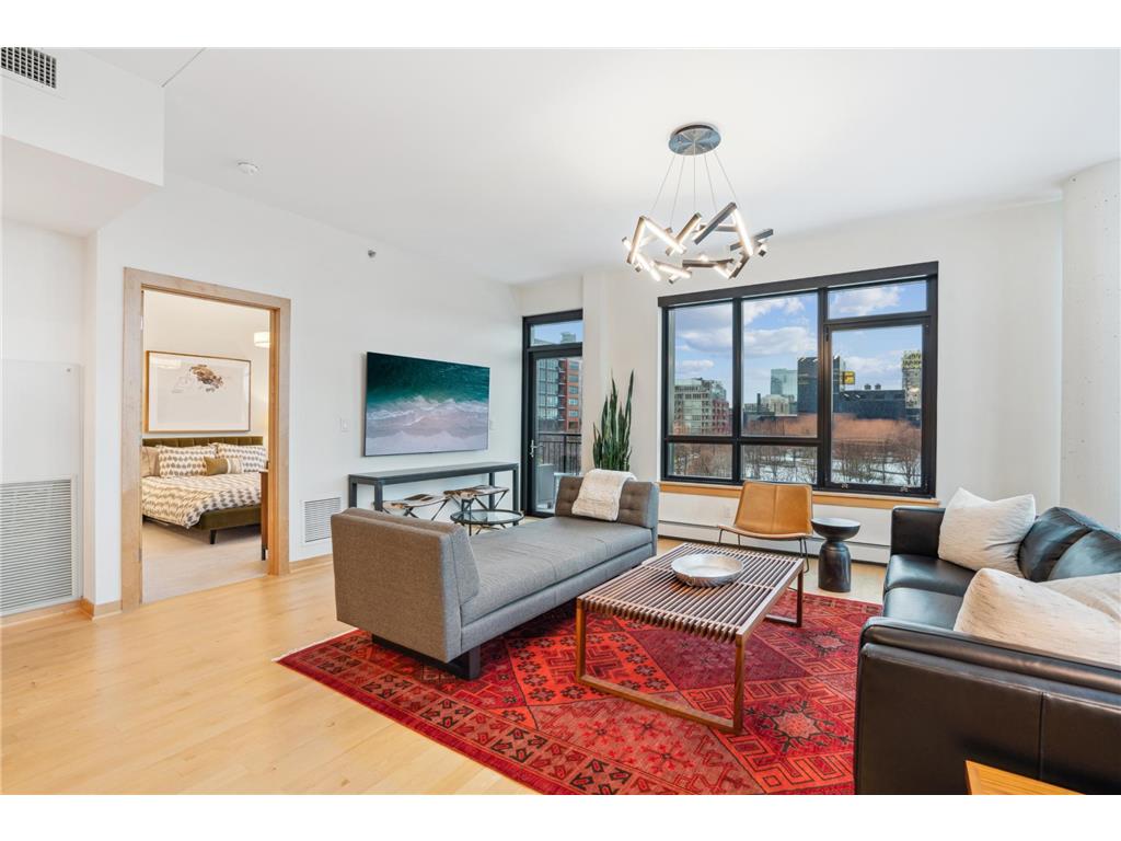 1120 S 2nd Street #408 Minneapolis MN 55415 6711900 image1