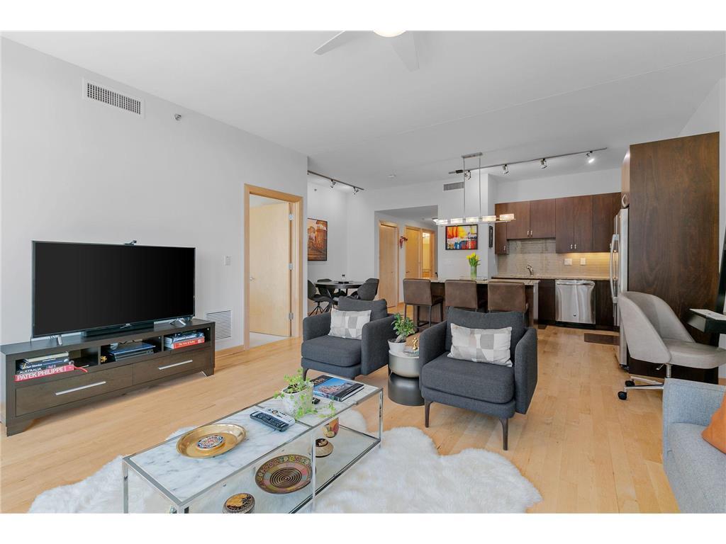 1120 S 2nd Street #604 Minneapolis MN 55415 7045436 image10