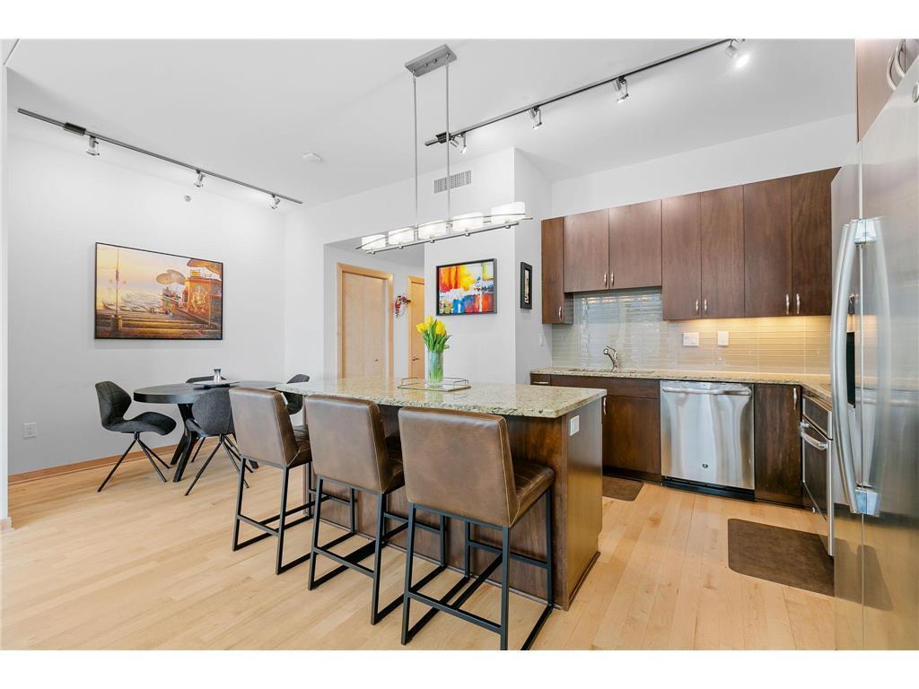 1120 S 2nd Street #604 Minneapolis MN 55415 7045436 image8
