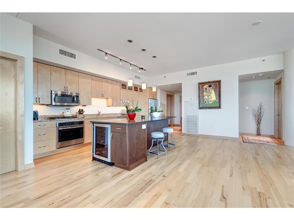 1120 S 2nd Street #814 Minneapolis MN 55415 7080795 image4