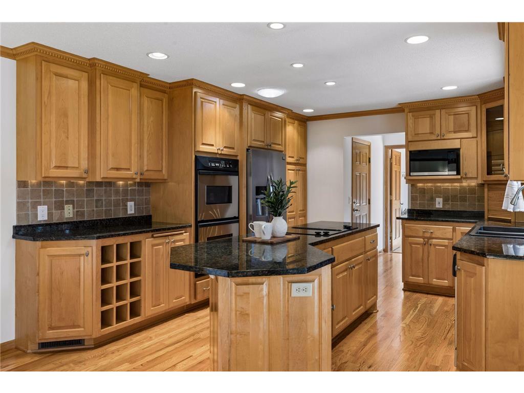 1120 Vagabond Lane N Plymouth MN 55447 7054766 image11
