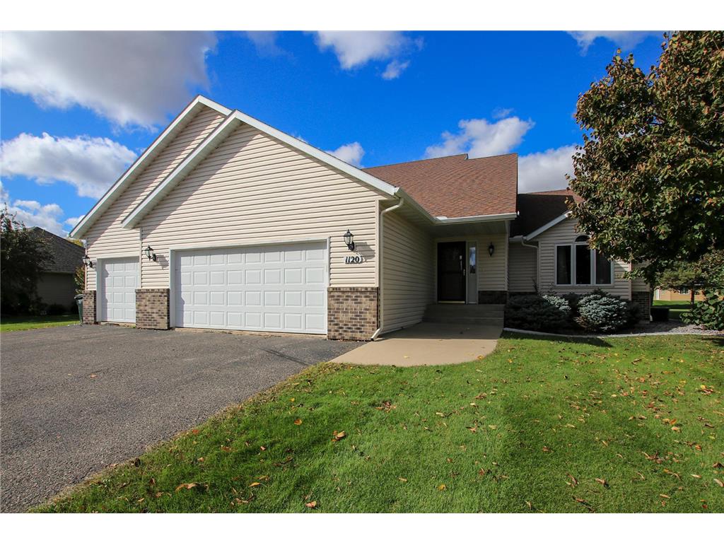 1120 W Shore Drive SW, Hutchinson, MN 55350 MLS 6444768 Edina Realty