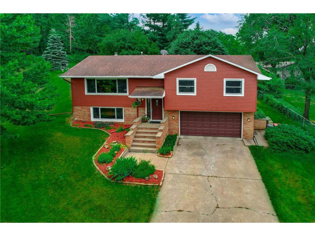 1120 Wasson Circle, River Falls, WI, 54022 MLS 6231472 Edina Realty