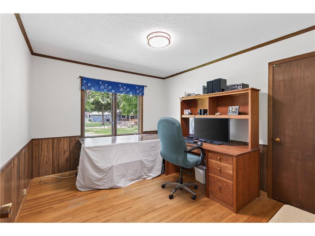 11201 Washburn Avenue S Bloomington MN 55431 7091845 image20