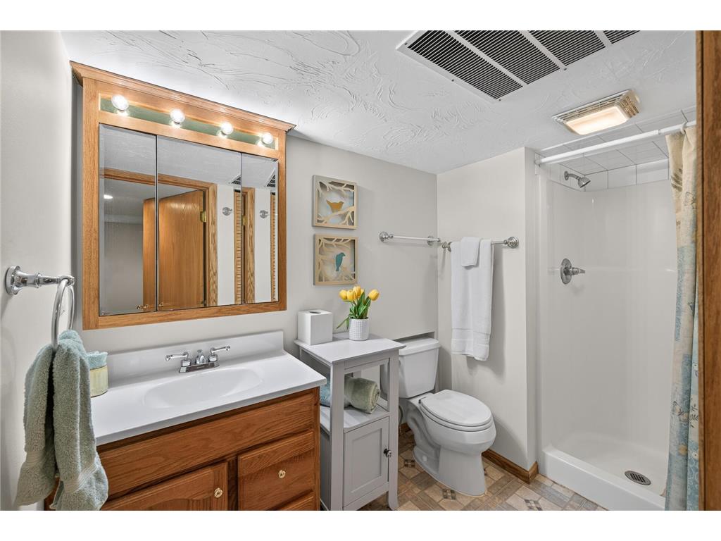 11201 Washburn Avenue S Bloomington MN 55431 7091845 image29
