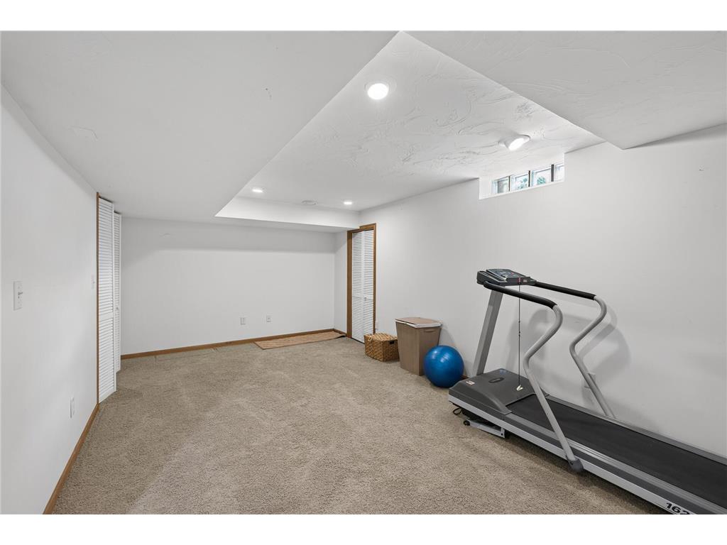 11201 Washburn Avenue S Bloomington MN 55431 7091845 image30