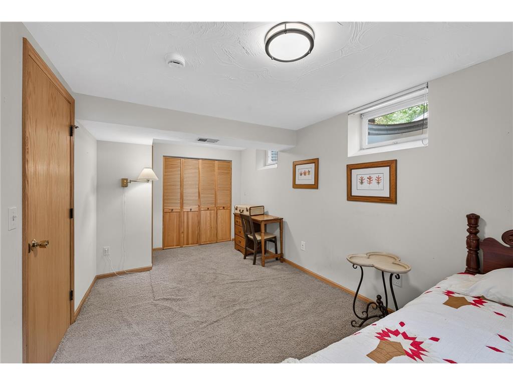 11201 Washburn Avenue S Bloomington MN 55431 7091845 image31