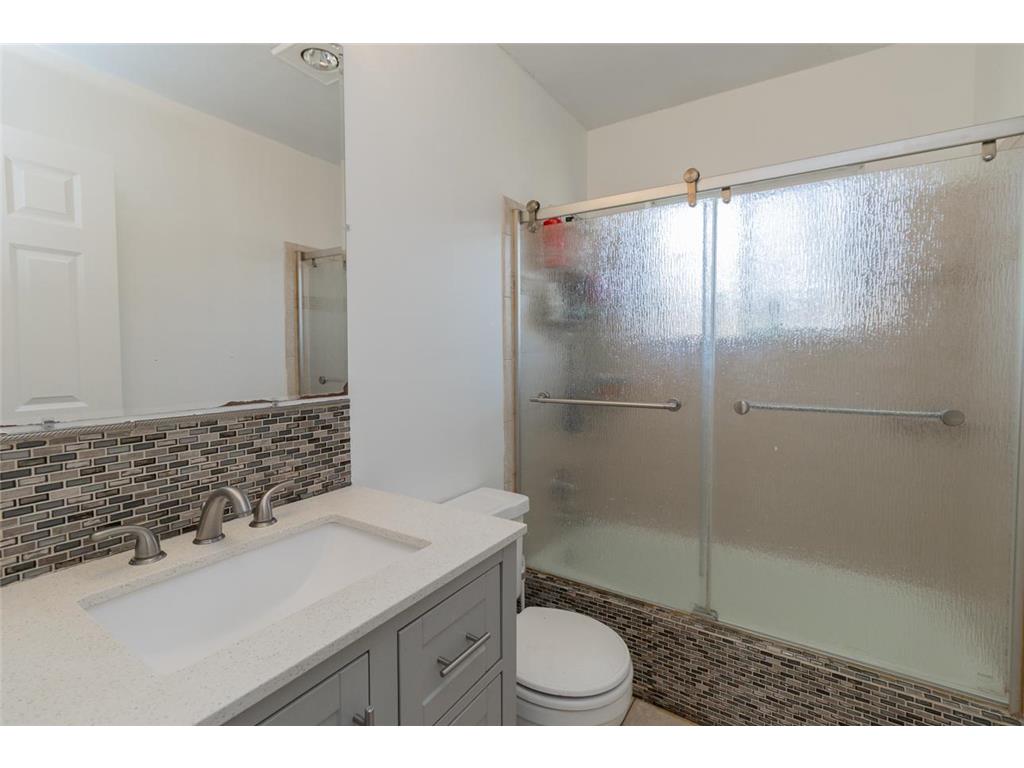 112020 Faber Lane Chaska MN 55318 7038031 image14