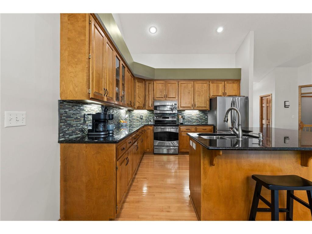 112021 Hidden Creek Place Chaska MN 55318 7059594 image9