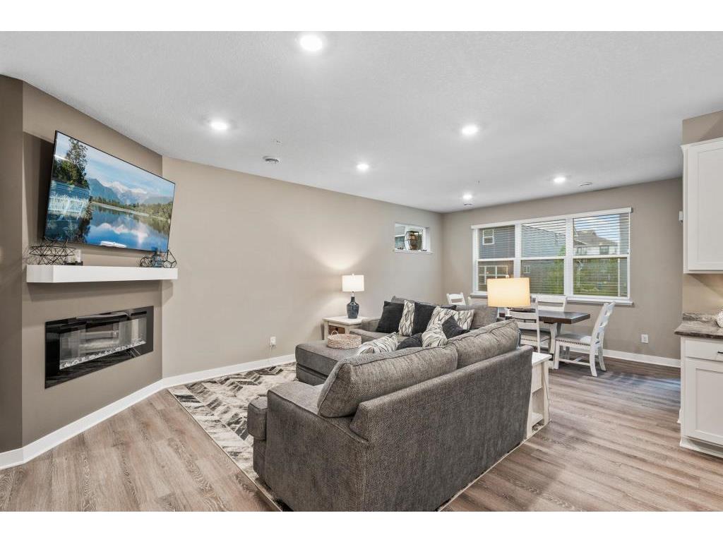 11205 Balsam Pointe Trail Dayton MN 55327 7004404 image8