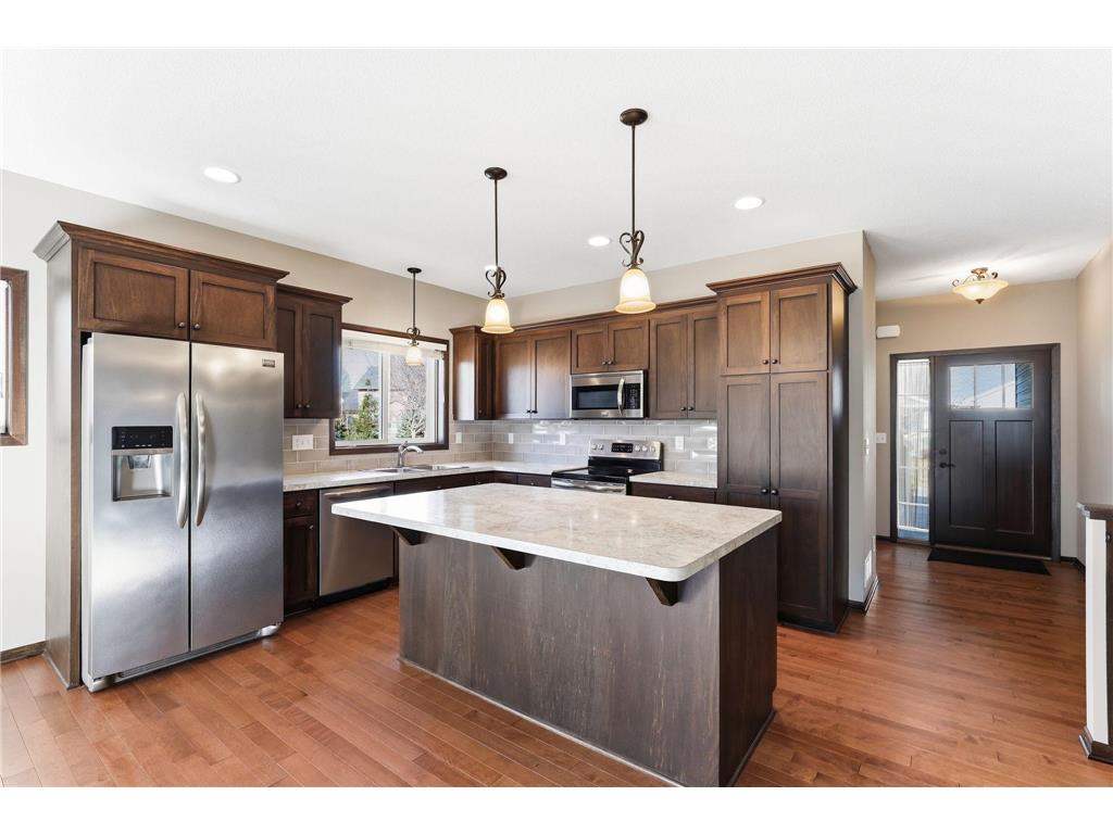 11206 Bushel Curve Woodbury MN 55129 7027321 image19