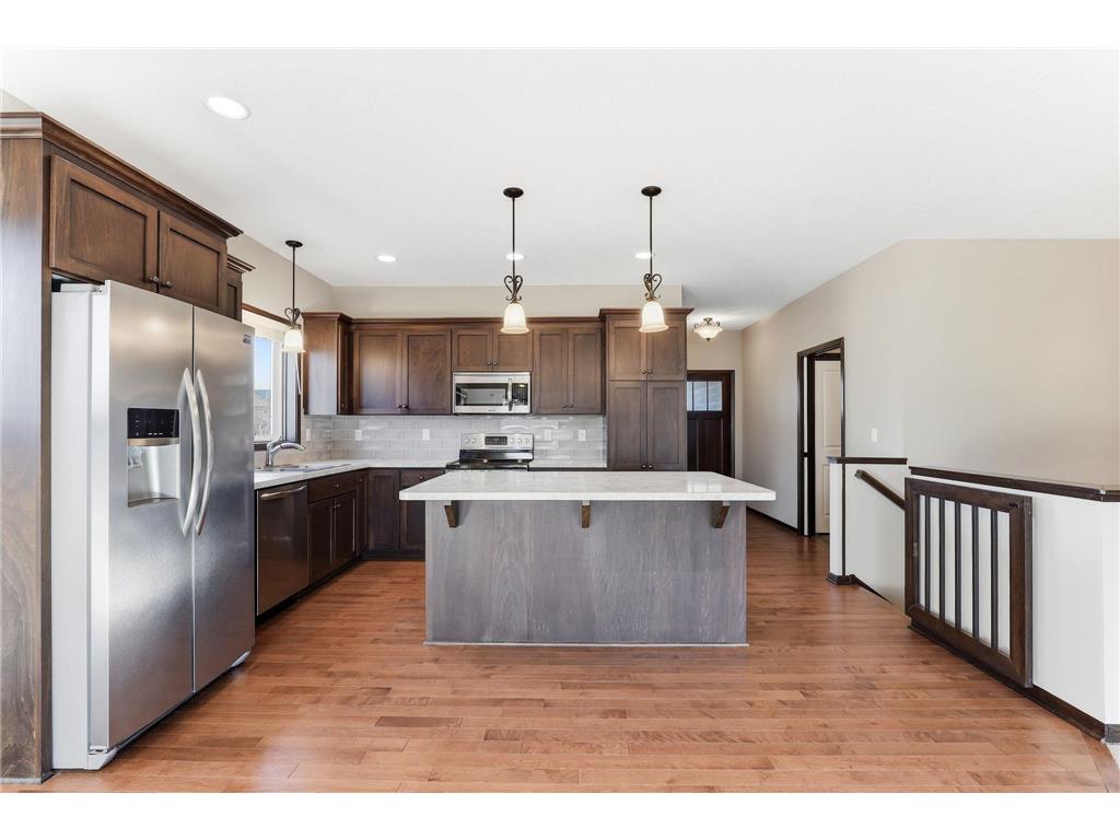 11206 Bushel Curve Woodbury MN 55129 7027321 image20
