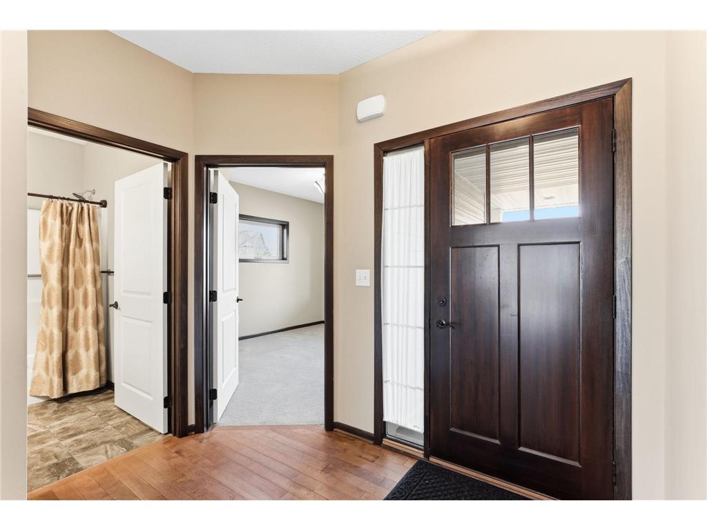 11206 Bushel Curve Woodbury MN 55129 7027321 image4