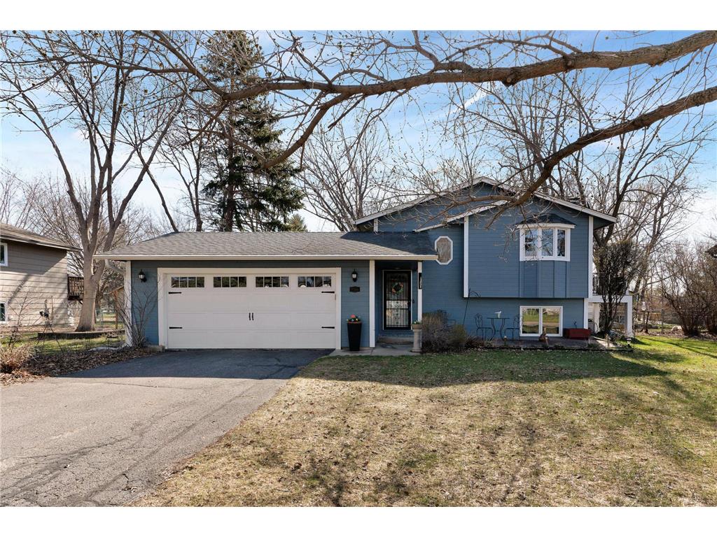 11206 Quebec Lane N, Champlin, MN, 55316 MLS 6359712 Edina Realty