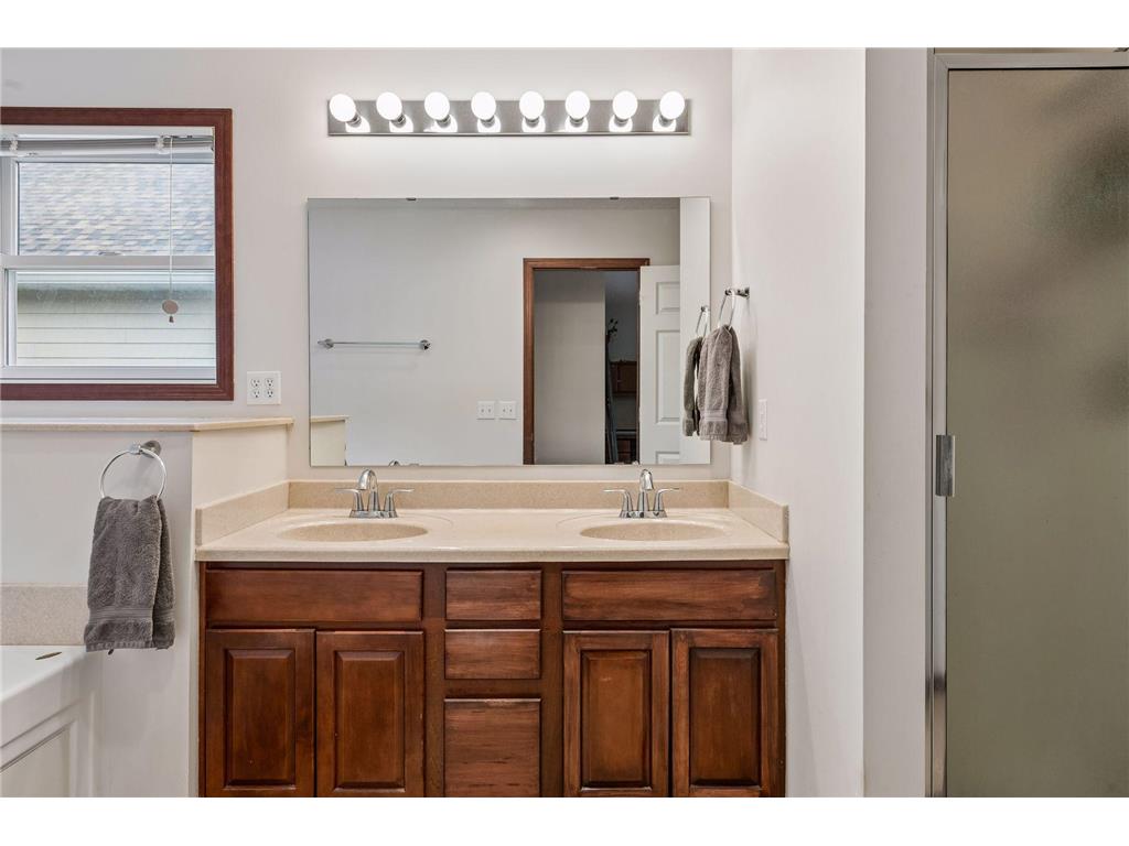 11207 Beechwood Lane Woodbury MN 55129 7102861 image24