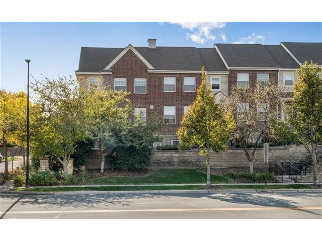 11208 Preswick Boulevard #33 Eden Prairie MN 55344 6617634 image1