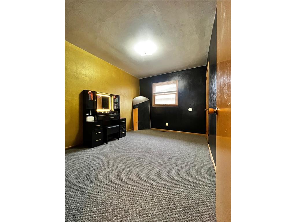 1121 12th Avenue Granite Falls MN 56241 7047205 image14