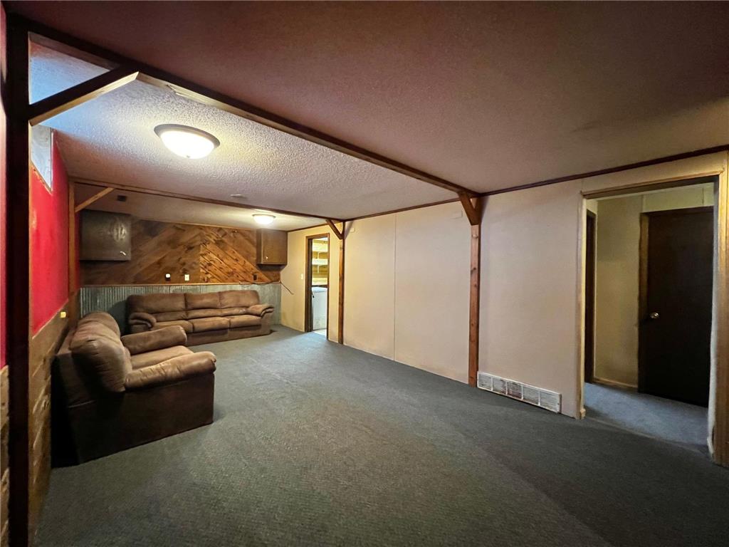 1121 12th Avenue Granite Falls MN 56241 7047205 image20