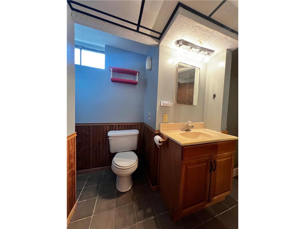 1121 12th Avenue Granite Falls MN 56241 7047205 image33