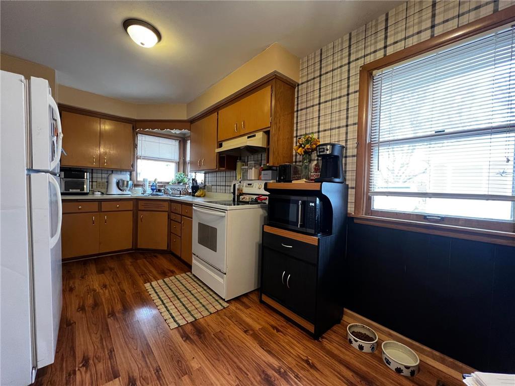 1121 12th Avenue Granite Falls MN 56241 7047205 image4