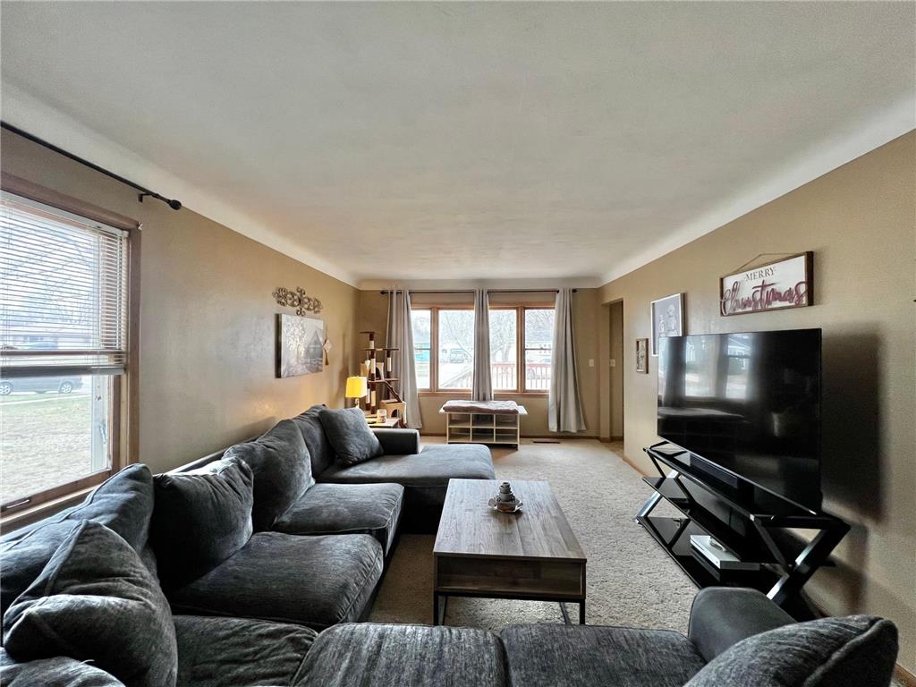 1121 12th Avenue Granite Falls MN 56241 7047205 image8
