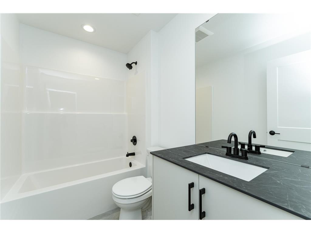 1121 Century Village Lane NE Rochester MN 55906 6819207 image21