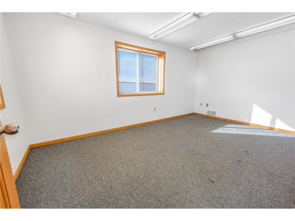 1121 Lincoln Avenue Sauk Rapids MN 56379 7048351 image15