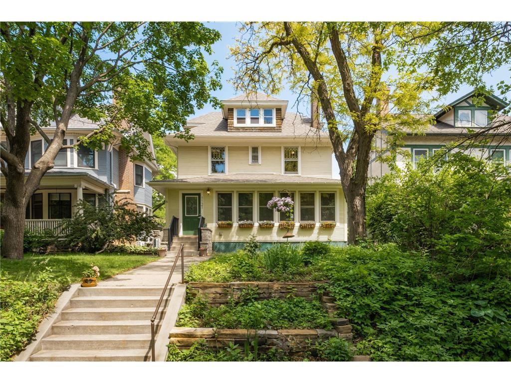 1121 Portland Avenue Saint Paul MN 55104 6723494 image1