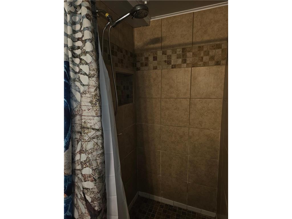 1121 S Vine Street Fergus Falls MN 56537 7053696 image19