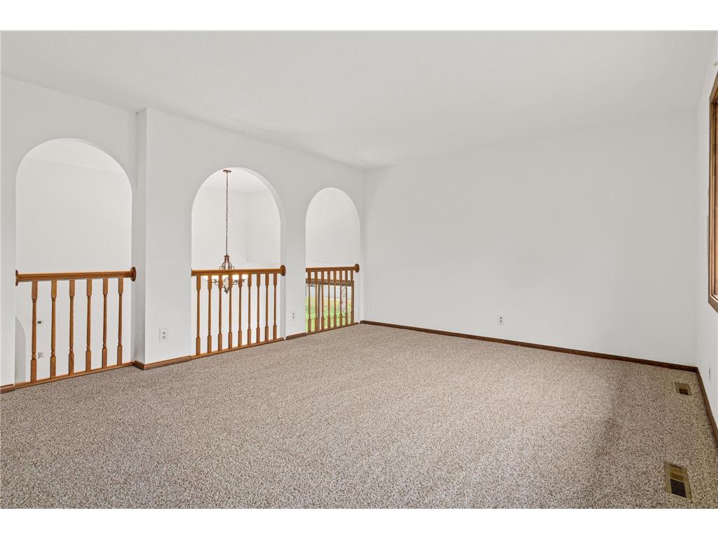 11210 Partridge Street NW Coon Rapids MN 55433 7076351 image16