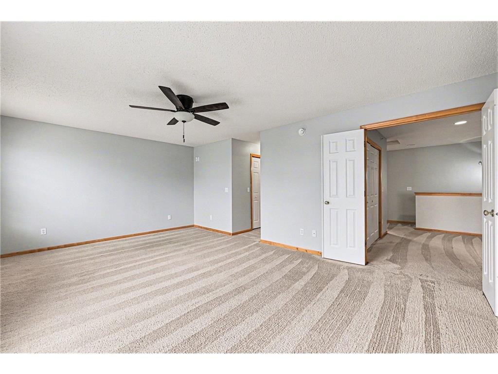 11212 Aberdeen Street NE #C Blaine MN 55449 7061007 image19