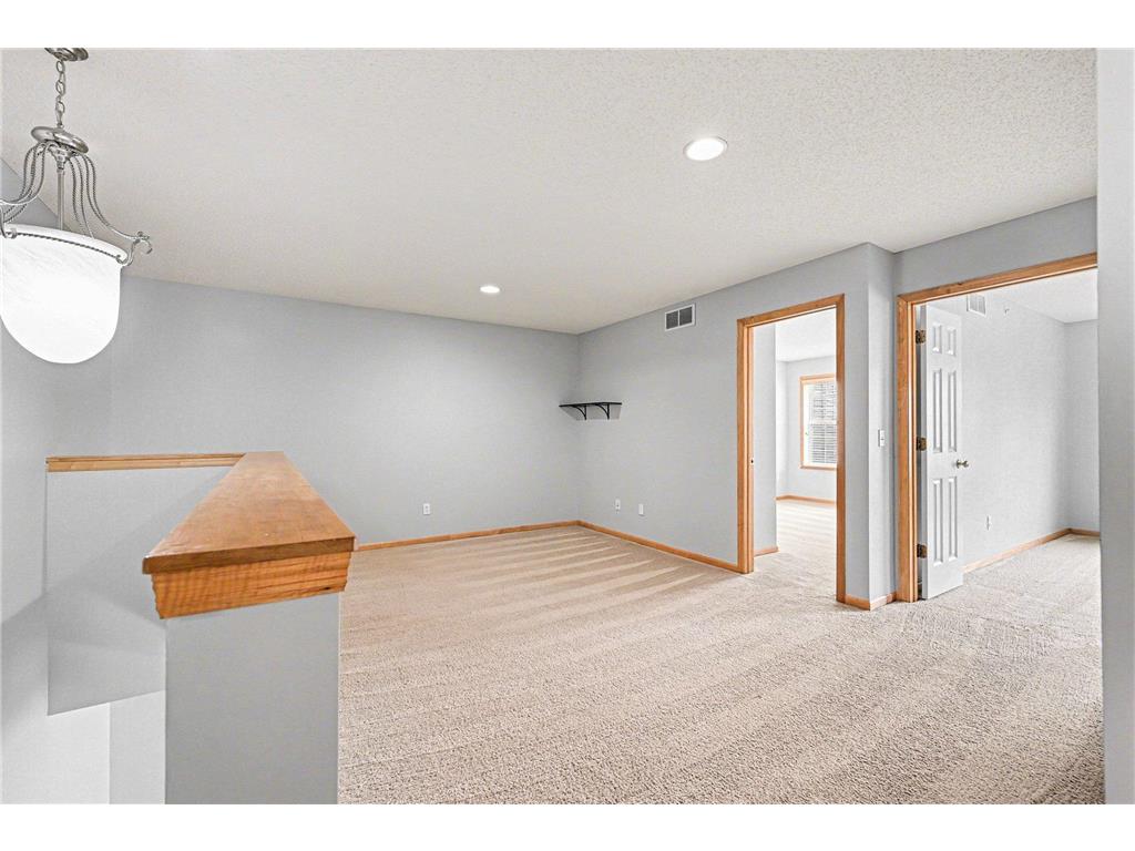 11212 Aberdeen Street NE #C Blaine MN 55449 7061007 image7